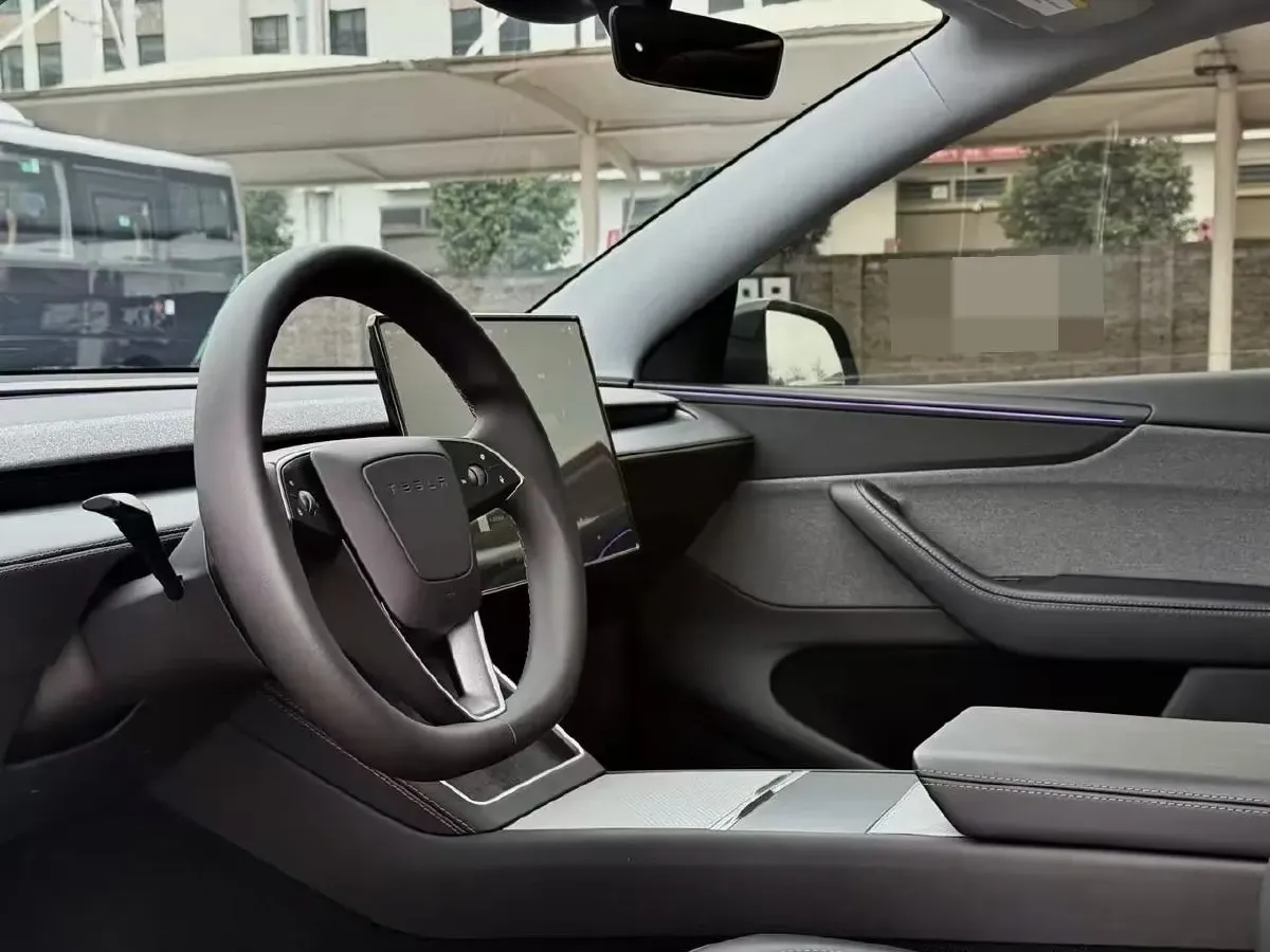 2024 Iveco OuSheng BEV 77.28KWH,autocango,china used car exporter,china ev exporter,chinese used car exporter,chinese used ev exporter