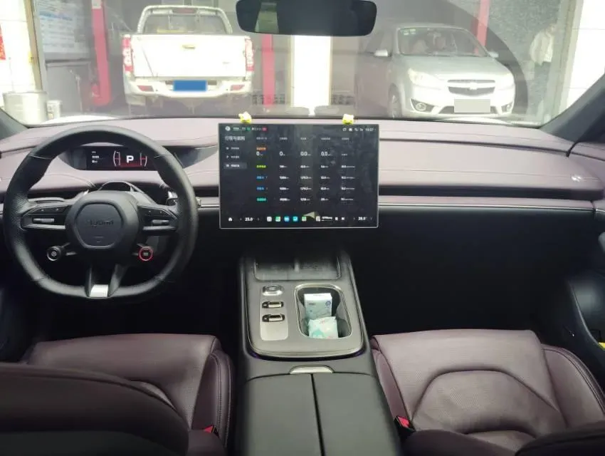 2024 MI SU7 BEV 73.6KWH,autocango,china used car exporter,china ev exporter,chinese used car exporter,chinese used ev exporter