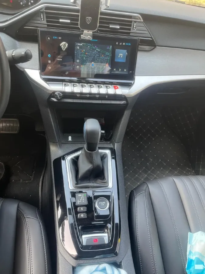 2022 Peugeot 408 1.6T 170HP L4 6AT,autocango,china used car exporter,china ev exporter,chinese used car exporter,chinese used ev exporter