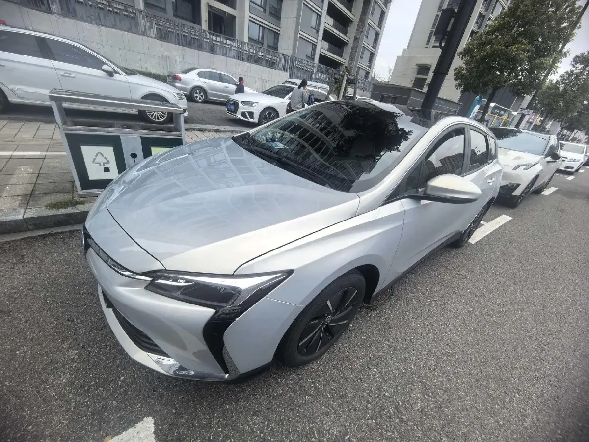 2023 Buick Velite 6 BEV 50.3KWH,autocango,china used car exporter,china ev exporter,chinese used car exporter,chinese used ev exporter