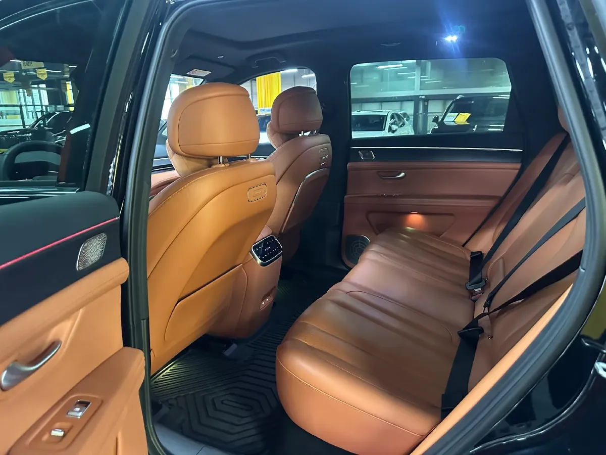 2024 AITO AITO M7 1.5T 152HP L4 REEV 38.5KWH,autocango,china used car exporter,china ev exporter,chinese used car exporter,chinese used ev exporter