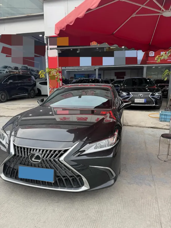 2022 Lexus ES 2.5L 178HP L4 E-CVT Hybrid,autocango,china used car exporter,china ev exporter,chinese used car exporter,chinese used ev exporter