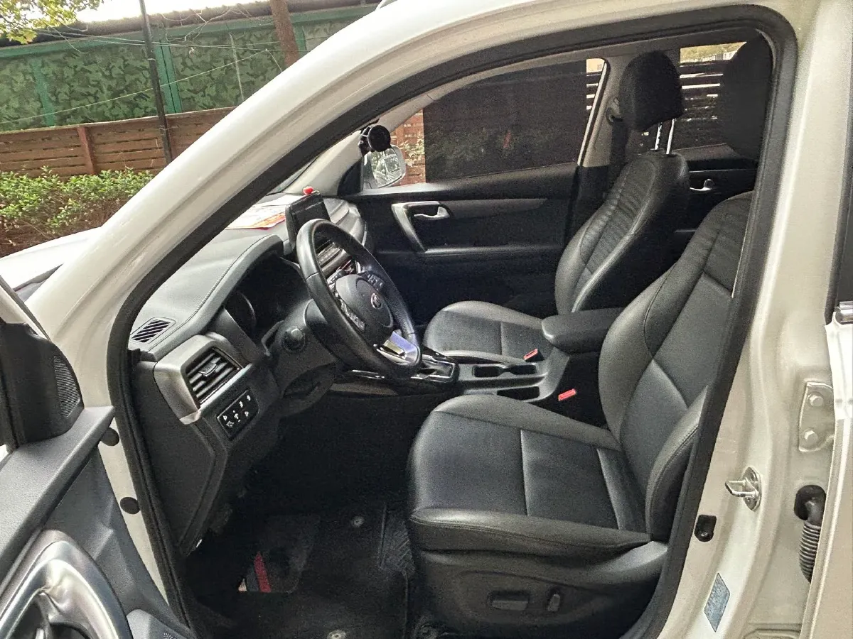 2018 Kia Sportage R 2.0L 160HP L4 6AT,autocango,china used car exporter,china ev exporter,chinese used car exporter,chinese used ev exporter