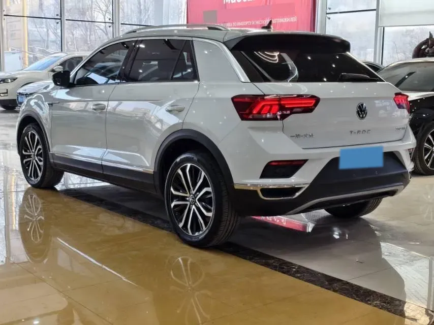2022 Volkswagen T-Roc 1.4T 150HP L4 7DCT,autocango,china used car exporter,china ev exporter,chinese used car exporter,chinese used ev exporter