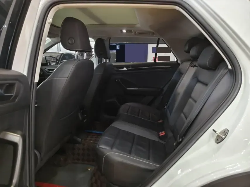 2022 Volkswagen T-Roc 1.4T 150HP L4 7DCT,autocango,china used car exporter,china ev exporter,chinese used car exporter,chinese used ev exporter