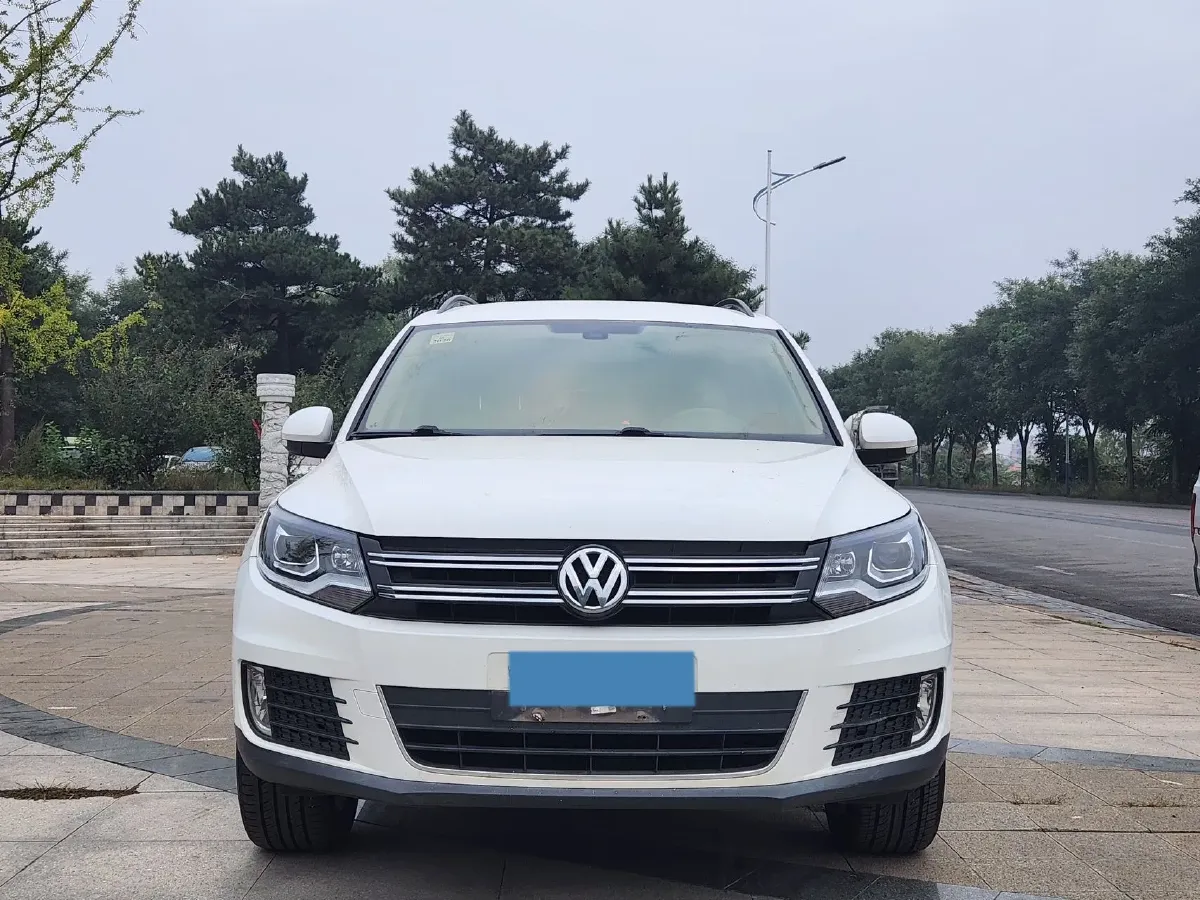 2016 Volkswagen Tiguan 1.8T 160HP L4 6AT,autocango,china used car exporter,china ev exporter,chinese used car exporter,chinese used ev exporter