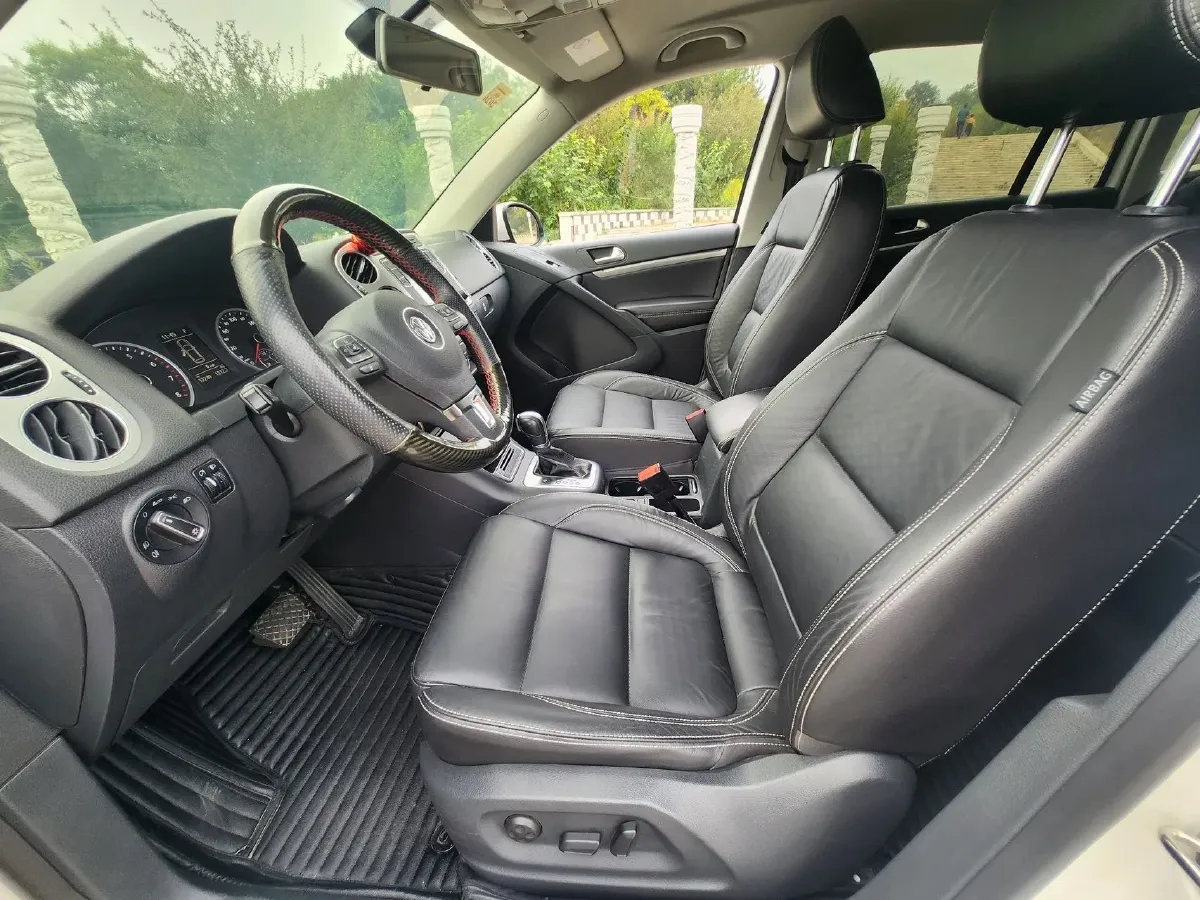 2016 Volkswagen Tiguan 1.8T 160HP L4 6AT,autocango,china used car exporter,china ev exporter,chinese used car exporter,chinese used ev exporter