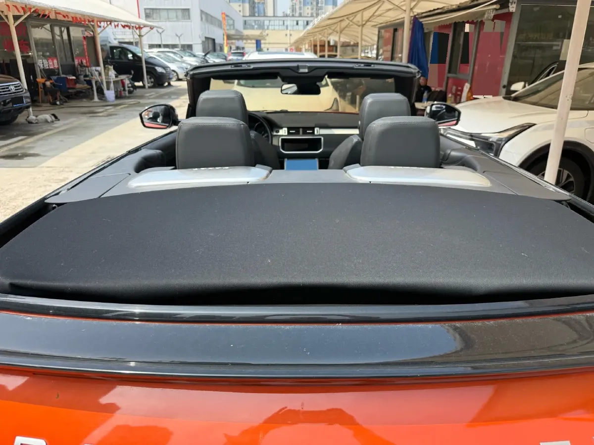 2017 Land Rover Range Rover Evoque 2.0T 241HP L4 9AT,autocango,china used car exporter,china ev exporter,chinese used car exporter,chinese used ev exporter