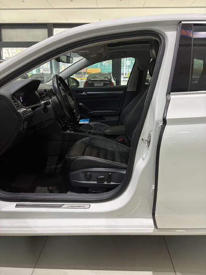 2019 Volkswagen Tayron 2.0T 186HP L4 7DCT,autocango,china used car exporter,china ev exporter,chinese used car exporter,chinese used ev exporter