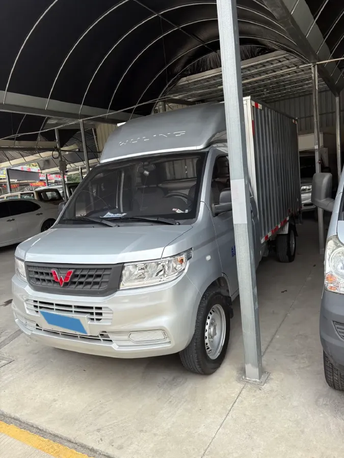 2023 WuLing RongGuang New Truck 1.5L 102HP L4 5MT,autocango,china used car exporter,china ev exporter,chinese used car exporter,chinese used ev exporter