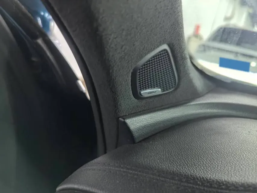 2021 Geely Monjaro 2.0T 238HP L4 8AT,autocango,china used car exporter,china ev exporter,chinese used car exporter,chinese used ev exporter