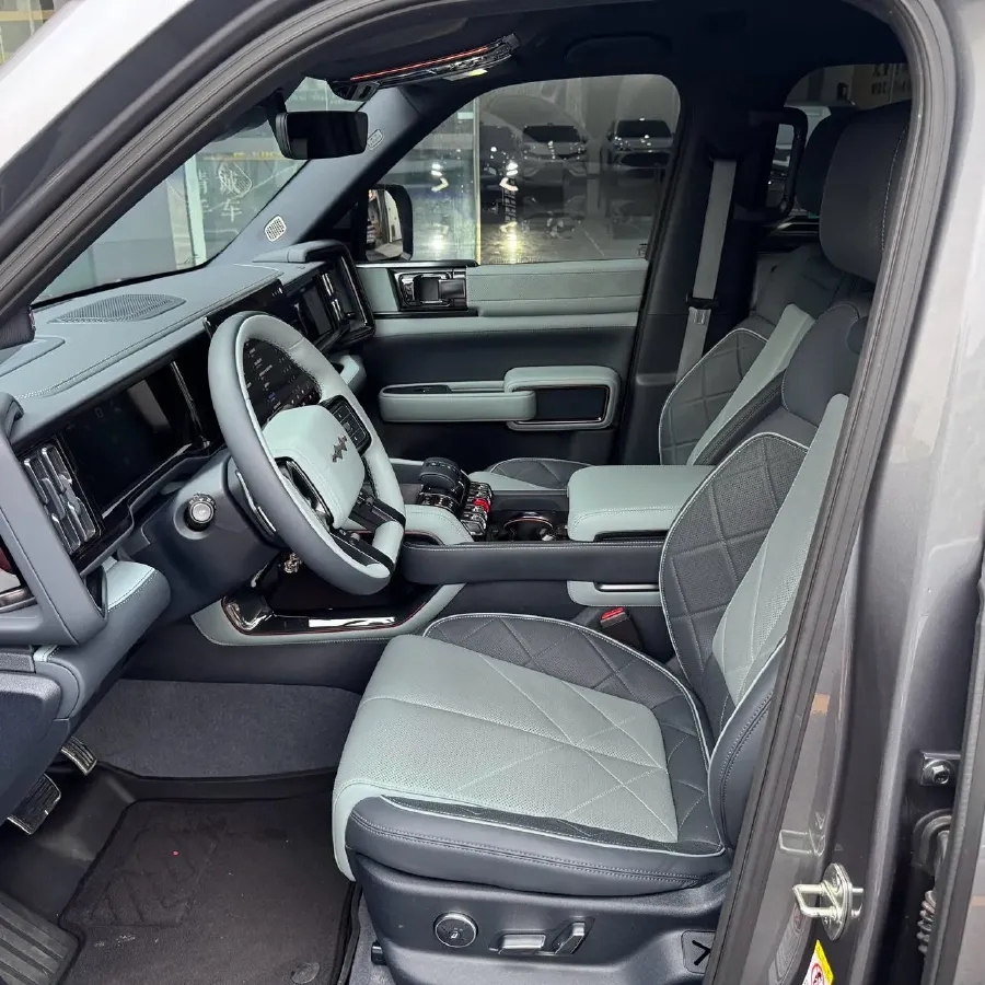 2025 FangChengBao Bao 5 1.5T 194HP L4 E-CVT PHEV,autocango,china used car exporter,china ev exporter,chinese used car exporter,chinese used ev exporter