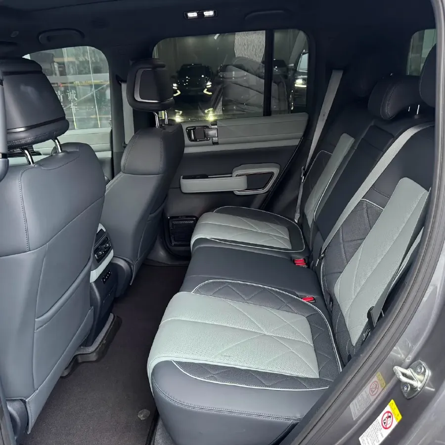 2025 FangChengBao Bao 5 1.5T 194HP L4 E-CVT PHEV,autocango,china used car exporter,china ev exporter,chinese used car exporter,chinese used ev exporter