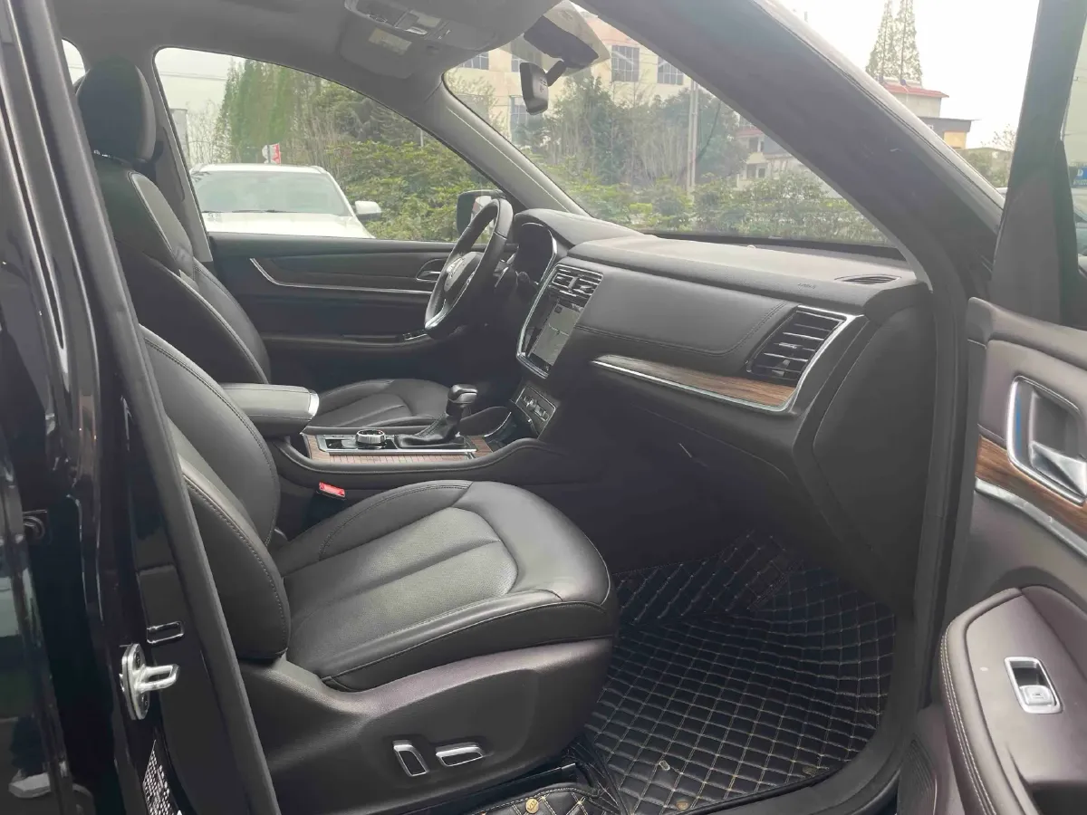 2018 Renault Koleos 2.0L 150HP L4 CVT,autocango,china used car exporter,china ev exporter,chinese used car exporter,chinese used ev exporter