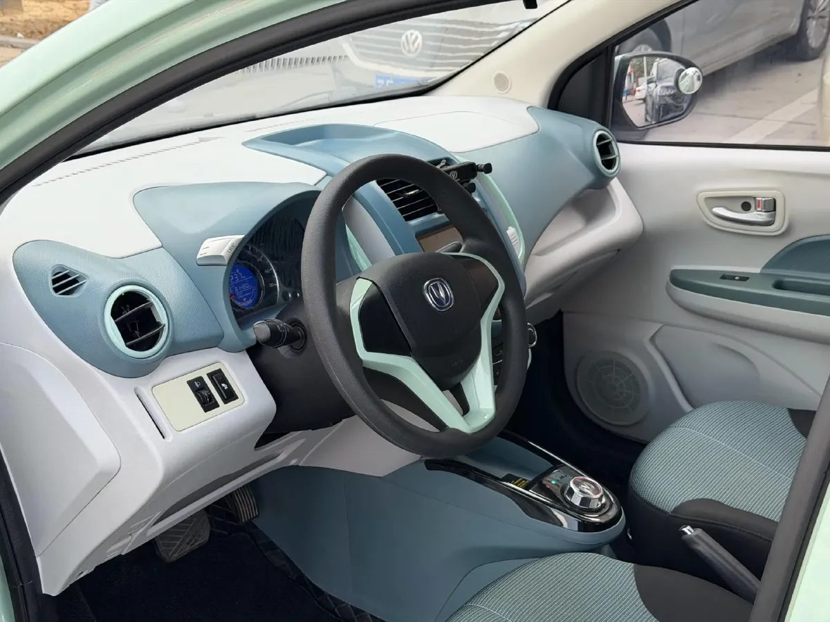 2020 ChangAn BenBen E-Star BEV 32.2KWH,autocango,china used car exporter,china ev exporter,chinese used car exporter,chinese used ev exporter