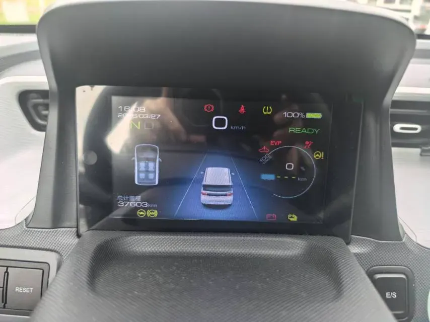 2022 WuLing HongGuang MINI EV BEV 9KWH,autocango,china used car exporter,china ev exporter,chinese used car exporter,chinese used ev exporter