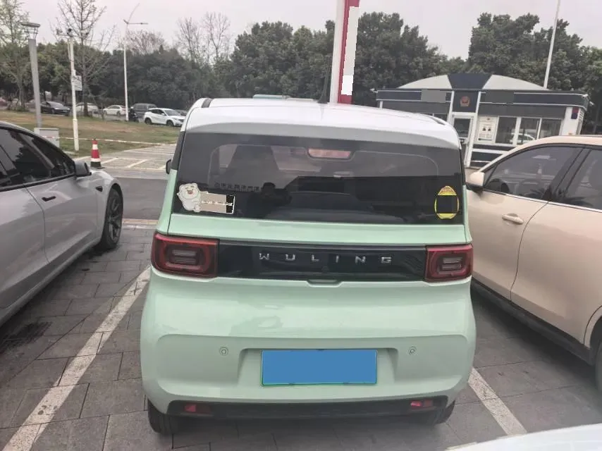 2022 WuLing HongGuang MINI EV BEV 9KWH,autocango,china used car exporter,china ev exporter,chinese used car exporter,chinese used ev exporter