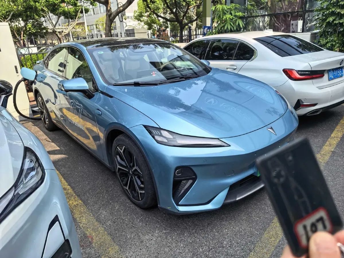 2024 Deepal L07 1.5L 98HP L4 REEV 28.39KWH,autocango,china used car exporter,china ev exporter,chinese used car exporter,chinese used ev exporter