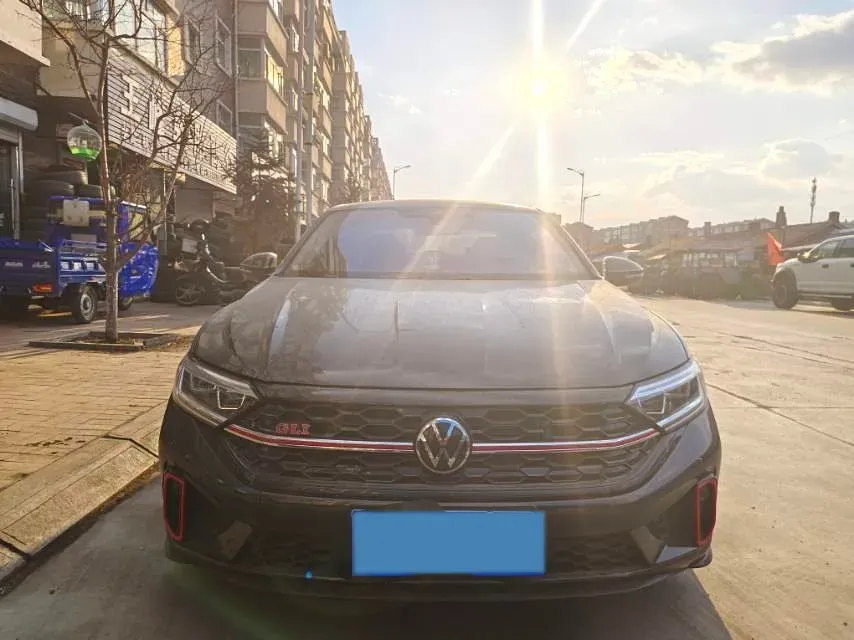 2023 Volkswagen Sagitar 1.5T 160HP L4 7DCT,autocango,china used car exporter,china ev exporter,chinese used car exporter,chinese used ev exporter