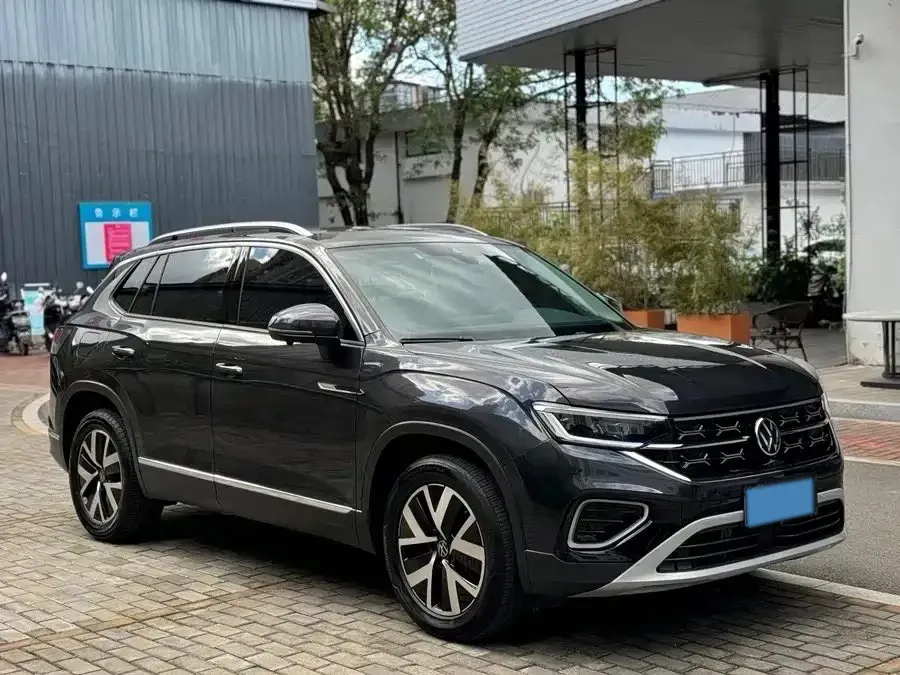 2024 Volkswagen Tayron 2.0T 186HP L4 7DCT,autocango,china used car exporter,china ev exporter,chinese used car exporter,chinese used ev exporter