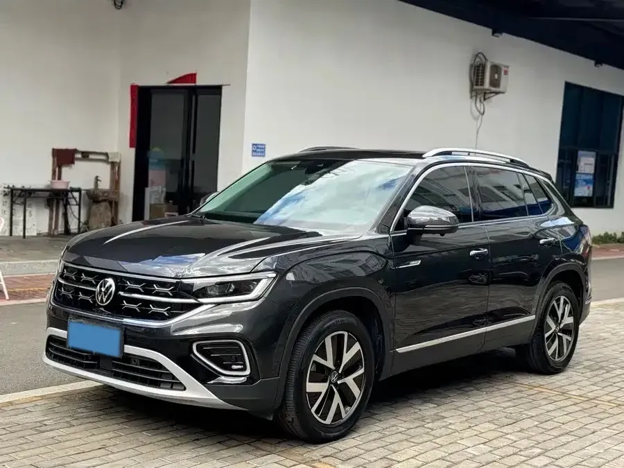 2024 Volkswagen Tayron 2.0T 186HP L4 7DCT,autocango,china used car exporter,china ev exporter,chinese used car exporter,chinese used ev exporter