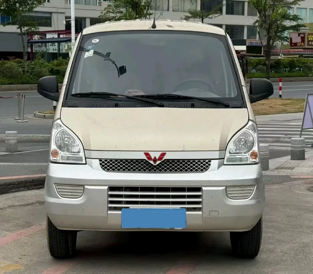 2021 SWM X2 1.5L 112HP L4 5MT,autocango,china used car exporter,china ev exporter,chinese used car exporter,chinese used ev exporter