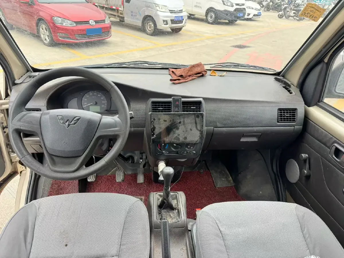 2021 SWM X2 1.5L 112HP L4 5MT,autocango,china used car exporter,china ev exporter,chinese used car exporter,chinese used ev exporter