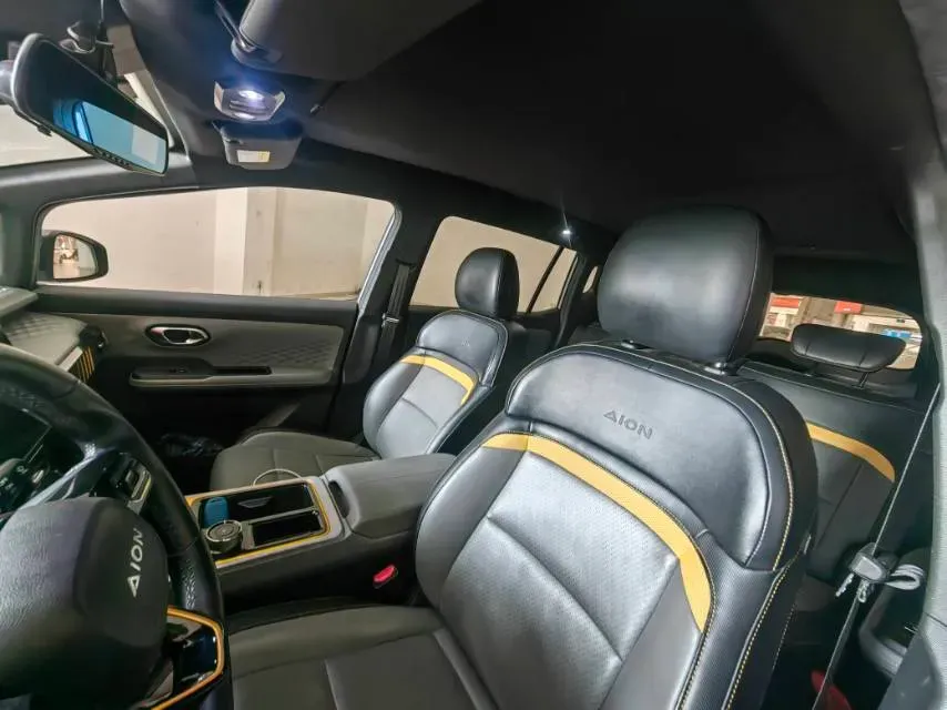 2022 Geely Okavango 1.8T 184HP L4 7DCT,autocango,china used car exporter,china ev exporter,chinese used car exporter,chinese used ev exporter