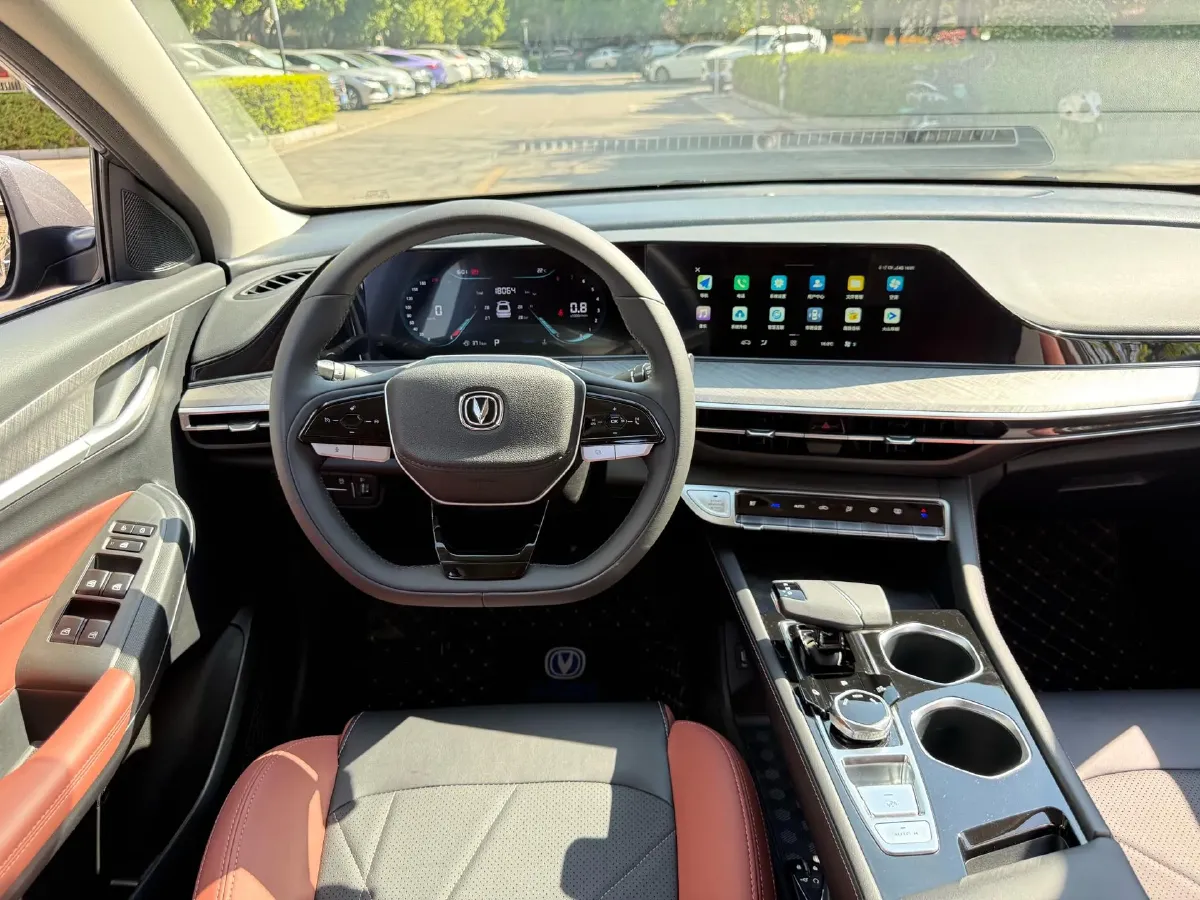 2022 ChangAn Eado 1.4T 160HP L4 7DCT,autocango,china used car exporter,china ev exporter,chinese used car exporter,chinese used ev exporter