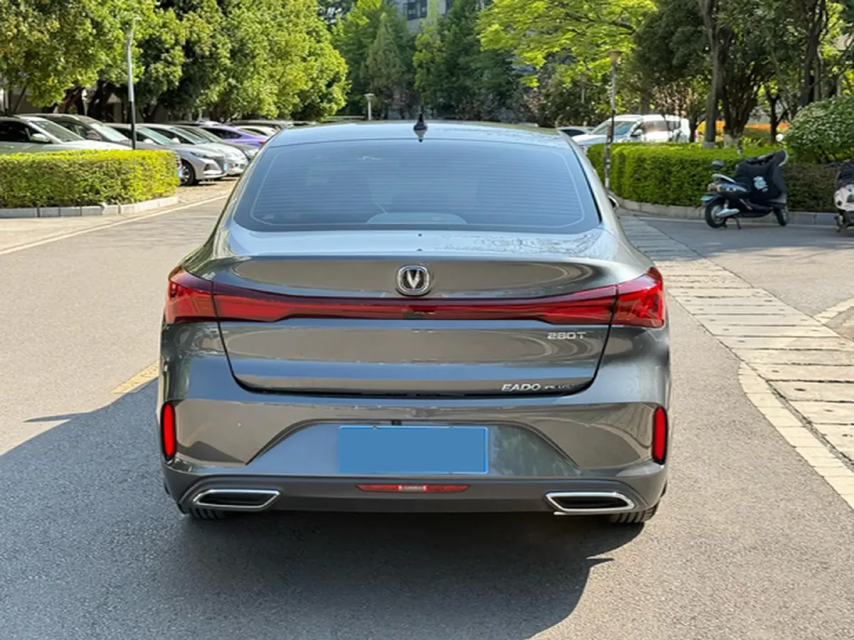 2022 ChangAn Eado 1.4T 160HP L4 7DCT,autocango,china used car exporter,china ev exporter,chinese used car exporter,chinese used ev exporter