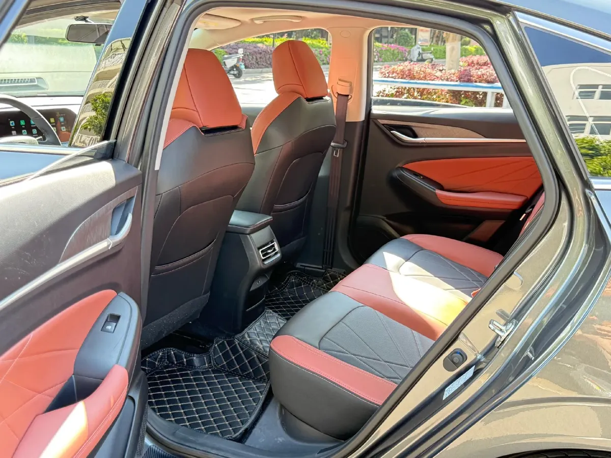 2022 ChangAn Eado 1.4T 160HP L4 7DCT,autocango,china used car exporter,china ev exporter,chinese used car exporter,chinese used ev exporter