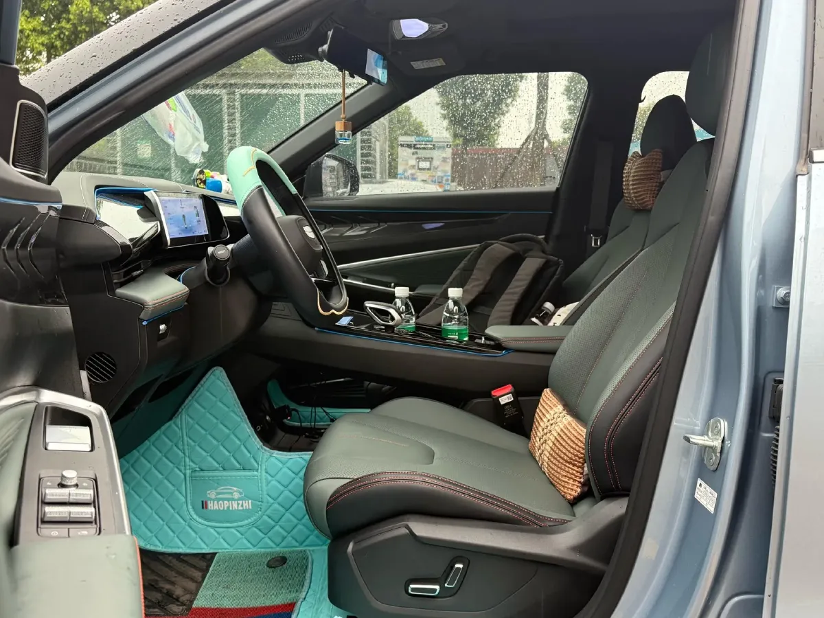 2024 Geely Azkarra 1.5T 181HP L4 7DCT,autocango,china used car exporter,china ev exporter,chinese used car exporter,chinese used ev exporter