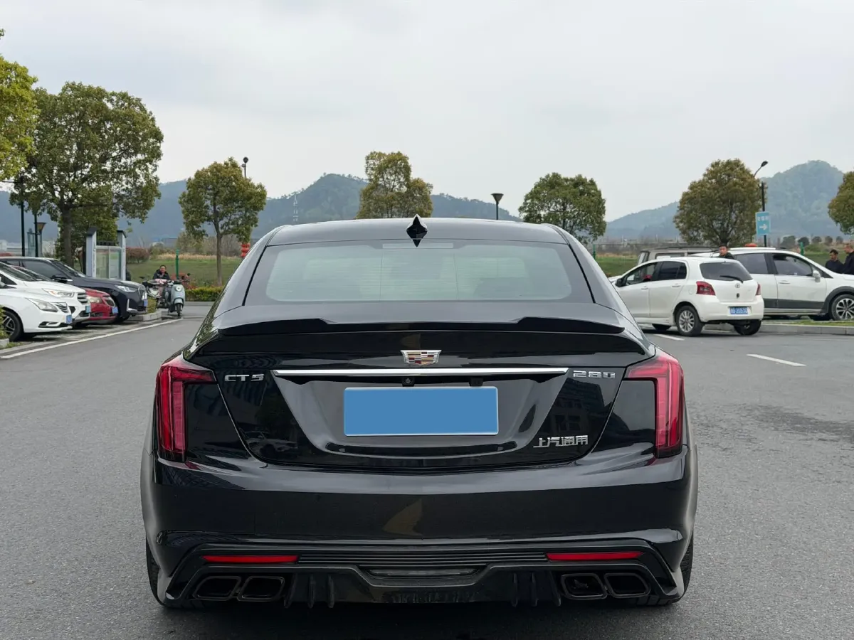 2022 Cadillac CT5 2.0T 237HP L4 10AT,autocango,china used car exporter,china ev exporter,chinese used car exporter,chinese used ev exporter