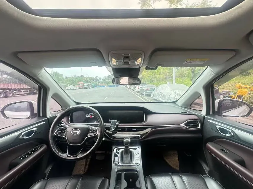 2021 GAC Trumpchi M6 1.5T 169HP L4 7DCT,autocango,china used car exporter,china ev exporter,chinese used car exporter,chinese used ev exporter