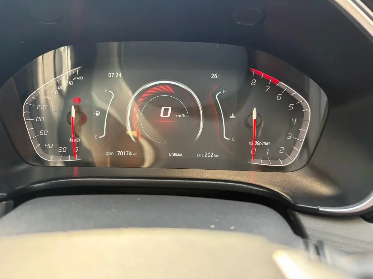 2021 ChangAn CS75 1.5T 178HP L4 7DCT,autocango,china used car exporter,china ev exporter,chinese used car exporter,chinese used ev exporter