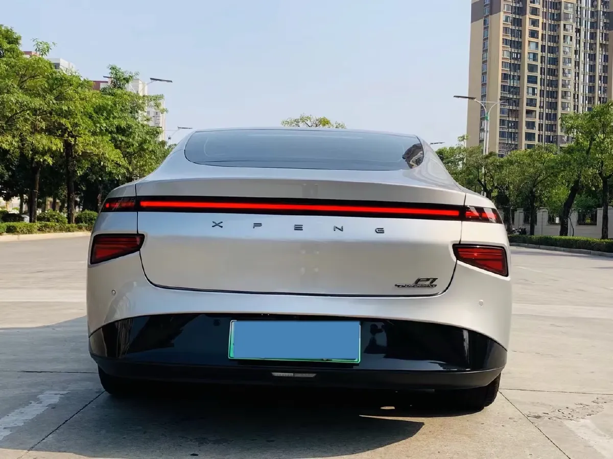 2022 DongFeng Forthing M7 2.0T 224HP L4 8AT,autocango,china used car exporter,china ev exporter,chinese used car exporter,chinese used ev exporter