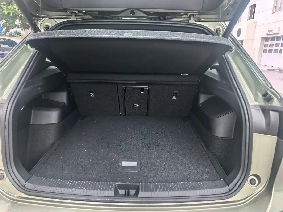 2026 Volkswagen Tayron 2.0T 220HP L4 7DCT,autocango,china used car exporter,china ev exporter,chinese used car exporter,chinese used ev exporter