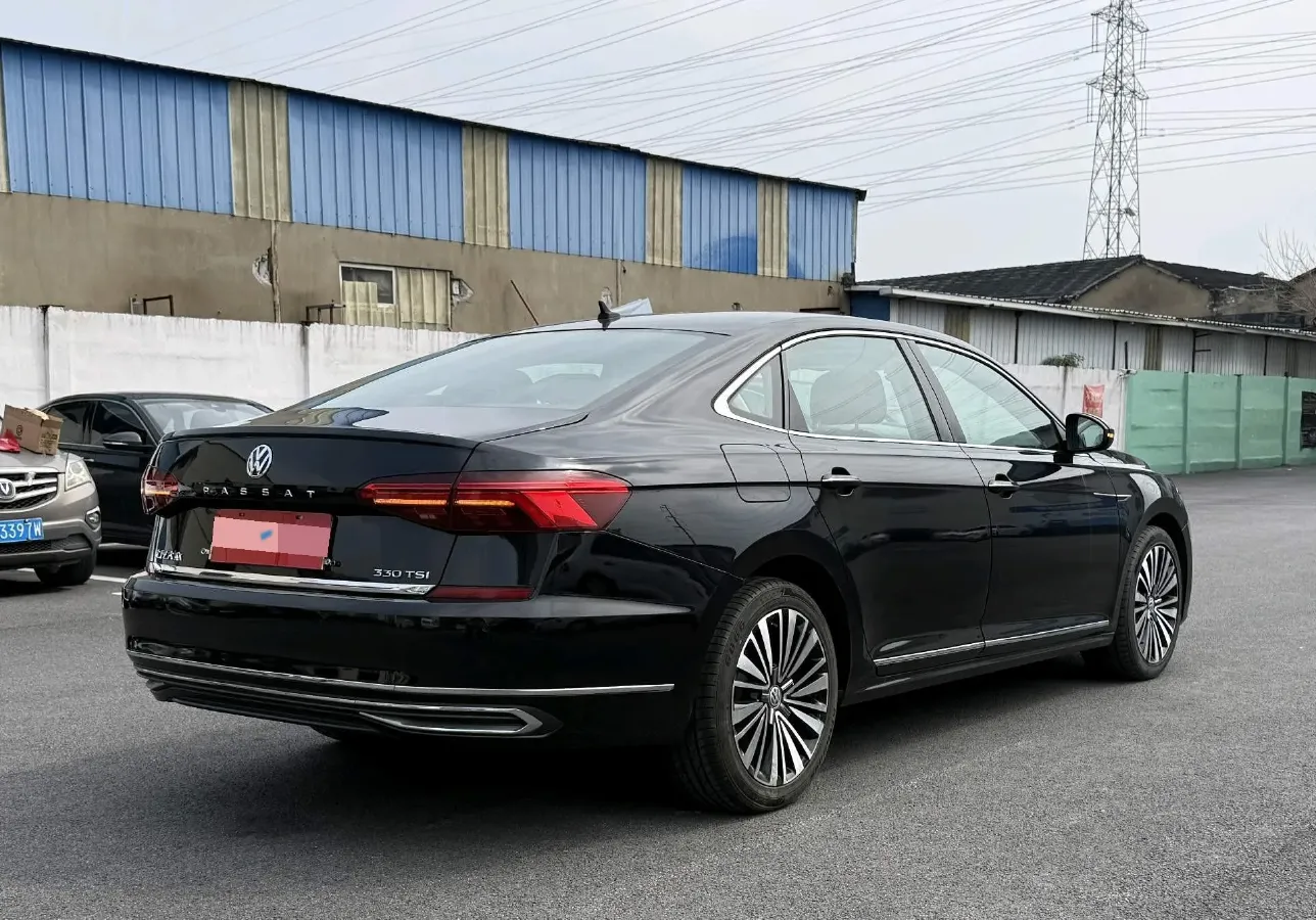 2019 Volvo V40 1.5T 152HP L4 6AT,autocango,china used car exporter,china ev exporter,chinese used car exporter,chinese used ev exporter