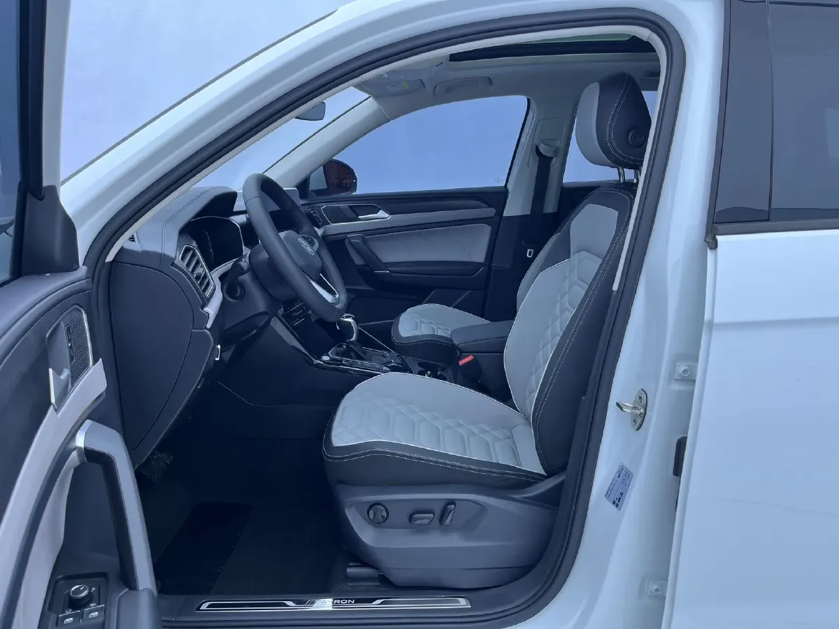 2023 Volkswagen Tayron 1.4T 150HP L4 7DCT,autocango,china used car exporter,china ev exporter,chinese used car exporter,chinese used ev exporter