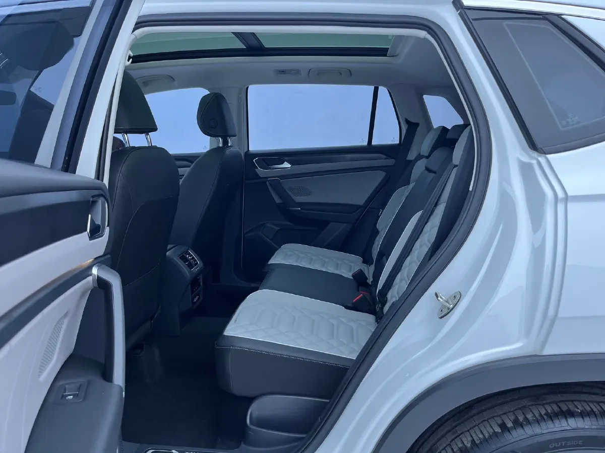 2023 Volkswagen Tayron 1.4T 150HP L4 7DCT,autocango,china used car exporter,china ev exporter,chinese used car exporter,chinese used ev exporter