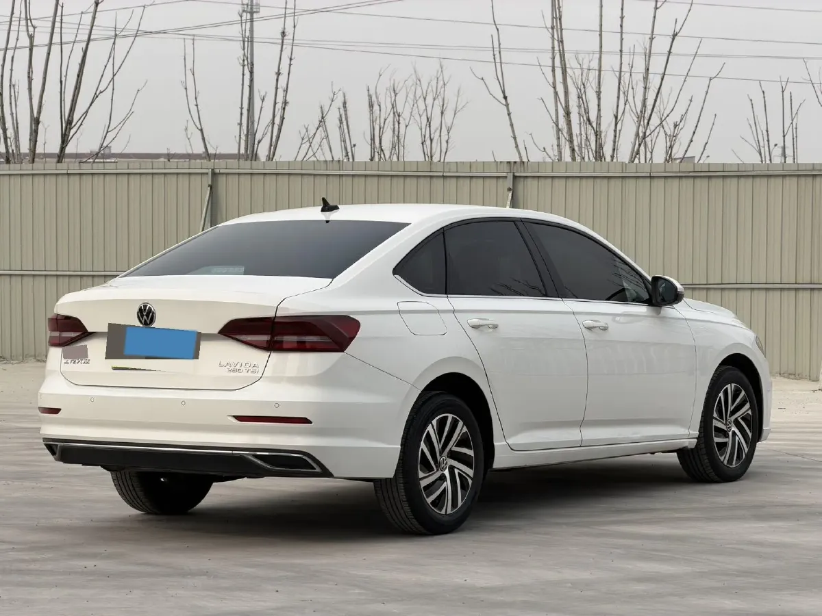 2021 Volkswagen Lavida 1.4T 150HP L4 7DCT,autocango,china used car exporter,china ev exporter,chinese used car exporter,chinese used ev exporter
