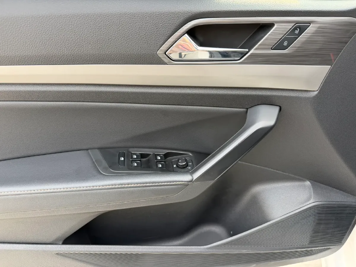 2021 Volkswagen Lavida 1.4T 150HP L4 7DCT,autocango,china used car exporter,china ev exporter,chinese used car exporter,chinese used ev exporter