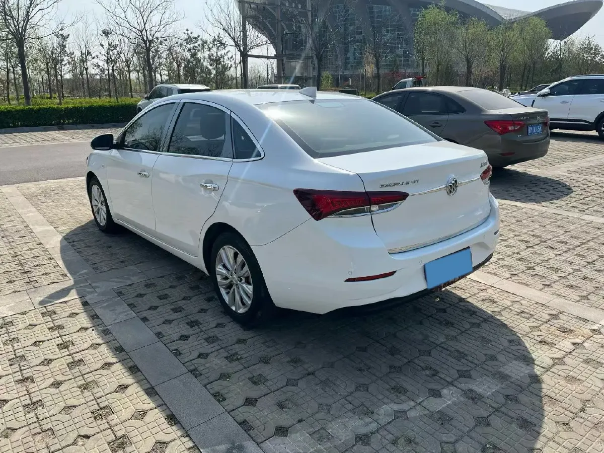 2021 Buick Excelle 1.5L 113HP L4 6AT,autocango,china used car exporter,china ev exporter,chinese used car exporter,chinese used ev exporter