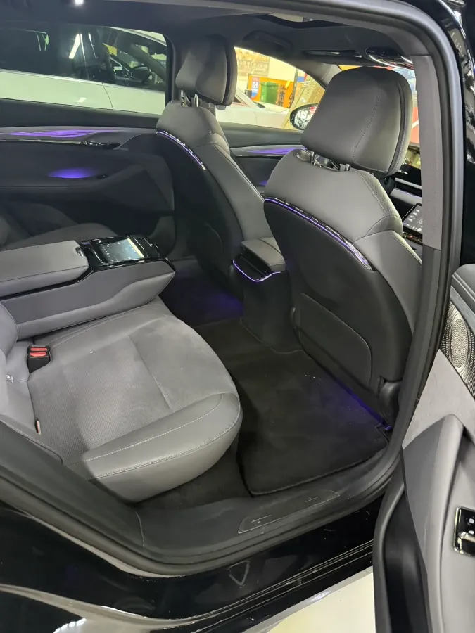 2024 Voyah ZhuiGuang 1.5T 136HP L4 PHEV 43KWH,autocango,china used car exporter,china ev exporter,chinese used car exporter,chinese used ev exporter