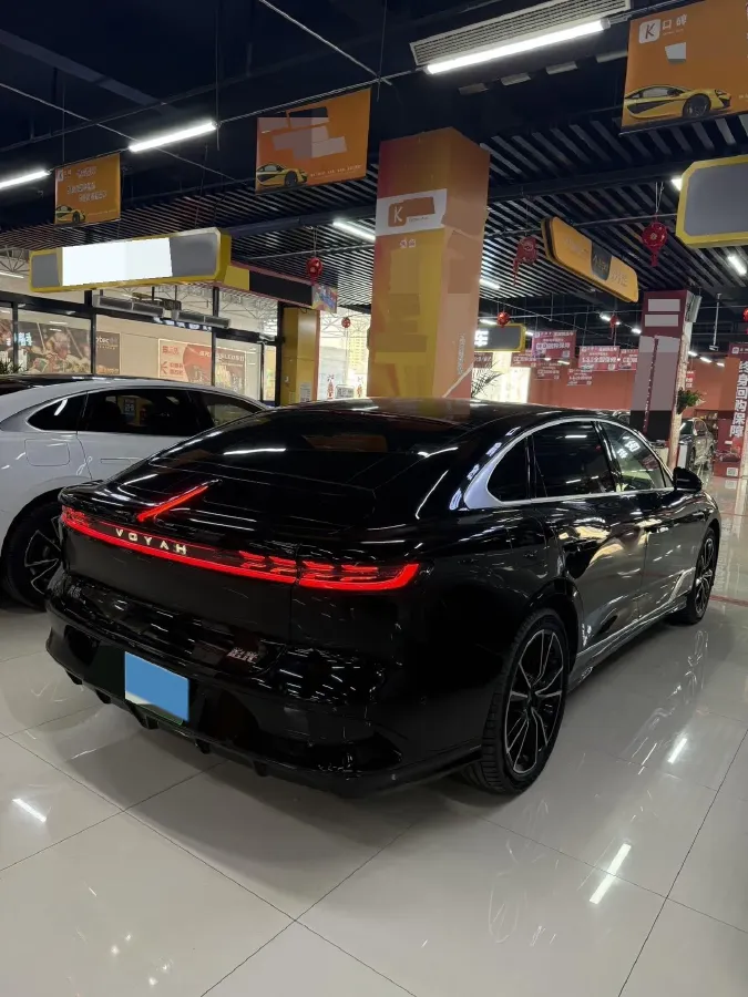 2024 Voyah ZhuiGuang 1.5T 136HP L4 PHEV 43KWH,autocango,china used car exporter,china ev exporter,chinese used car exporter,chinese used ev exporter
