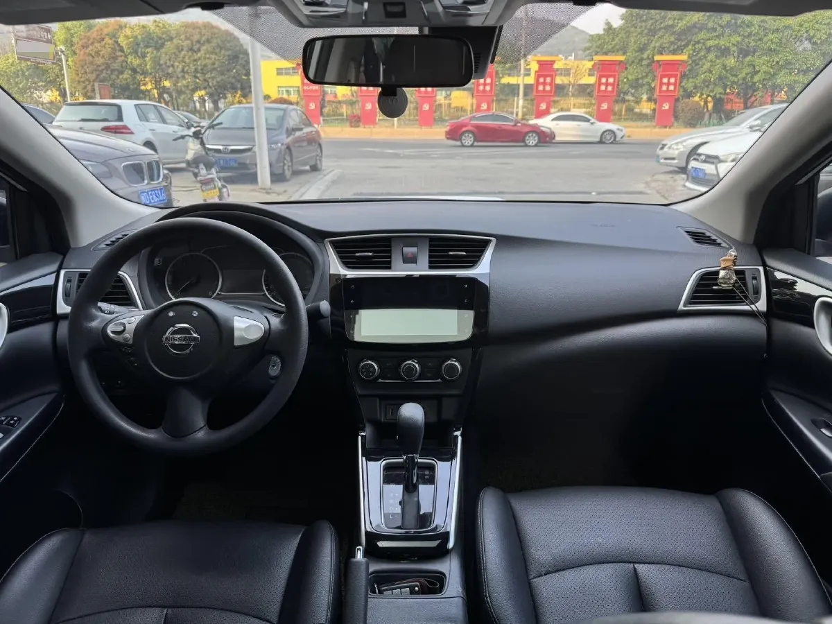 2021 Nissan Sylphy 1.6L 122HP L4 CVT,autocango,china used car exporter,china ev exporter,chinese used car exporter,chinese used ev exporter