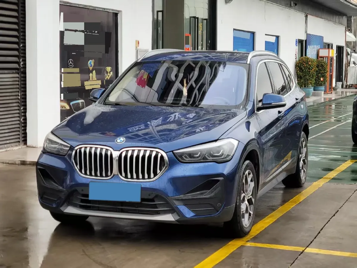 2022 BMW X1 2.0T 192HP L4 7DCT,autocango,china used car exporter,china ev exporter,chinese used car exporter,chinese used ev exporter