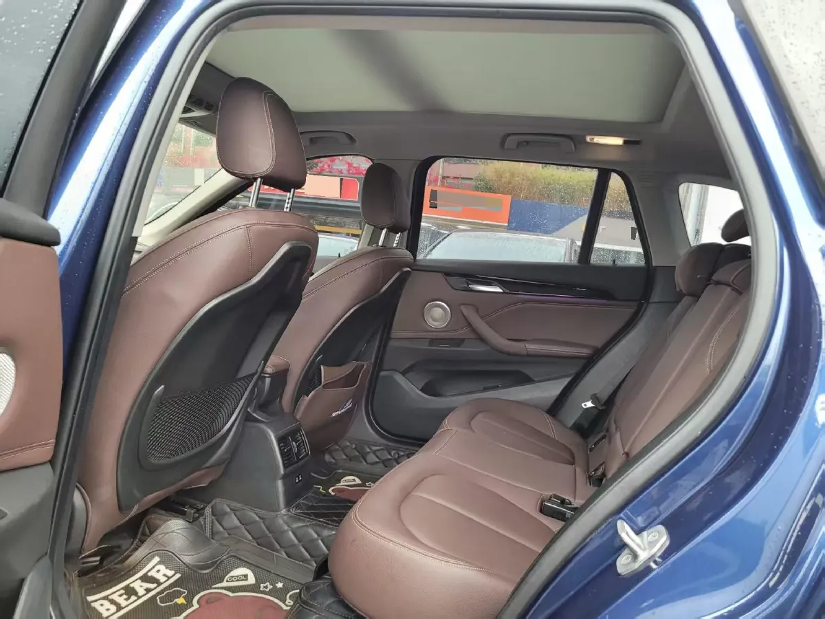 2022 BMW X1 2.0T 192HP L4 7DCT,autocango,china used car exporter,china ev exporter,chinese used car exporter,chinese used ev exporter