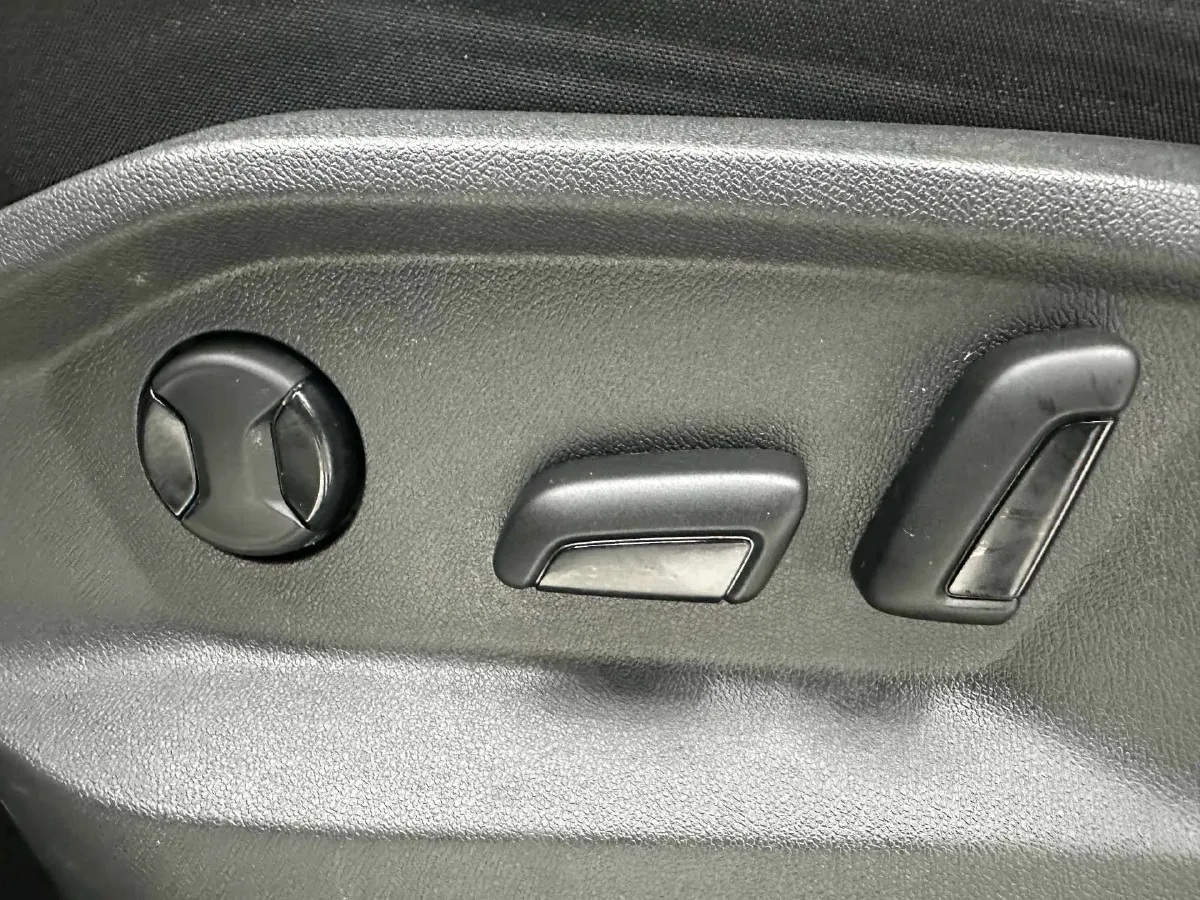 2022 Volkswagen T-Roc 1.4T 150HP L4 7DCT,autocango,china used car exporter,china ev exporter,chinese used car exporter,chinese used ev exporter