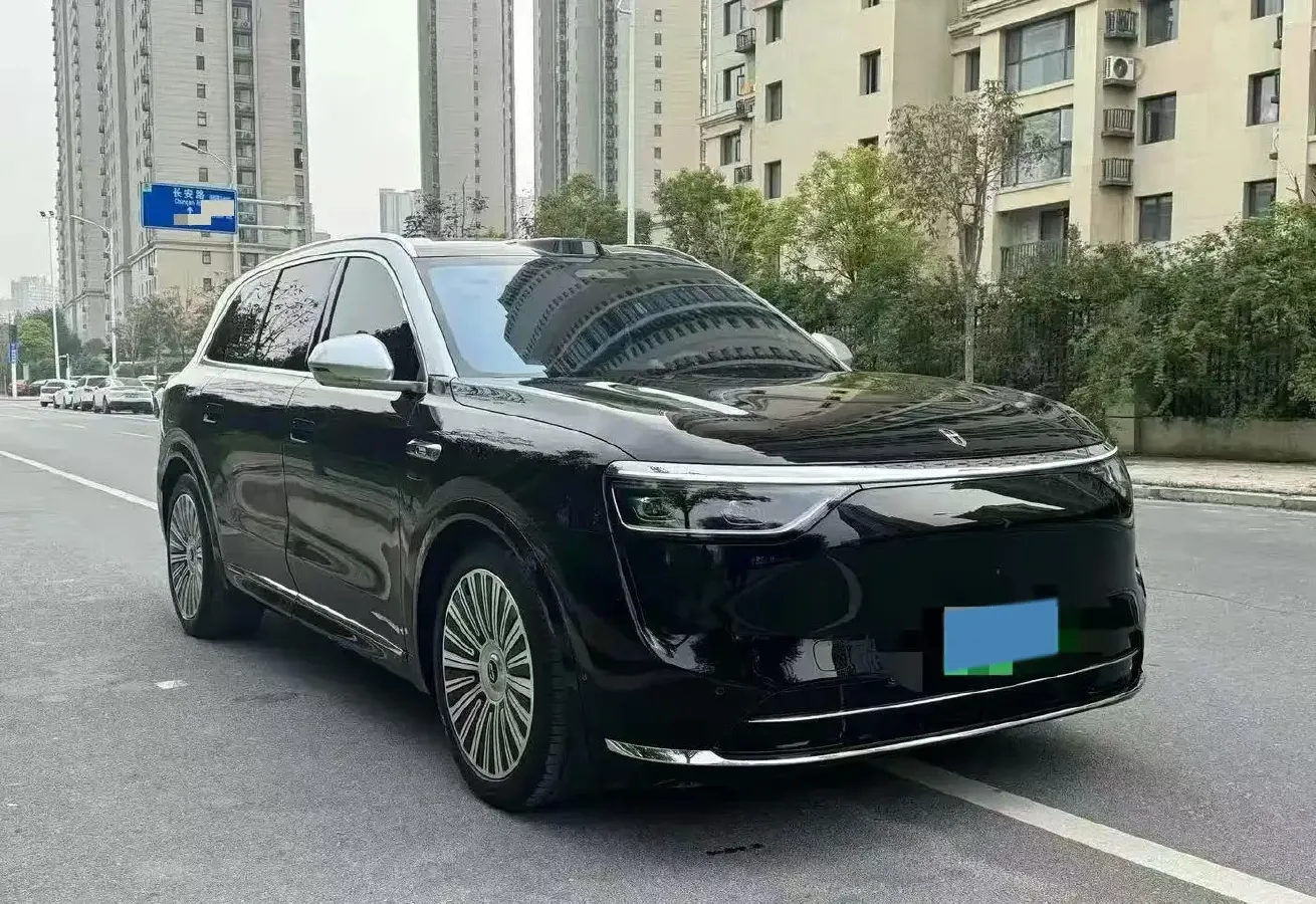2025 AITO AITO M8 REEV 160HP REEV 53.4KWH,autocango,china used car exporter,china ev exporter,chinese used car exporter,chinese used ev exporter